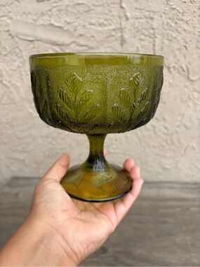 Vintage 1978 FTD Avocado Green Pedestal Bowl w/ Embossed Oak Leaf Pattern MCM
